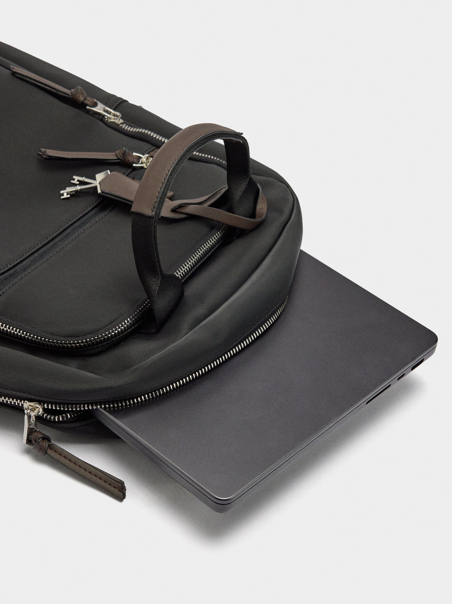 Mochila para portátil de 15" efecto nylon