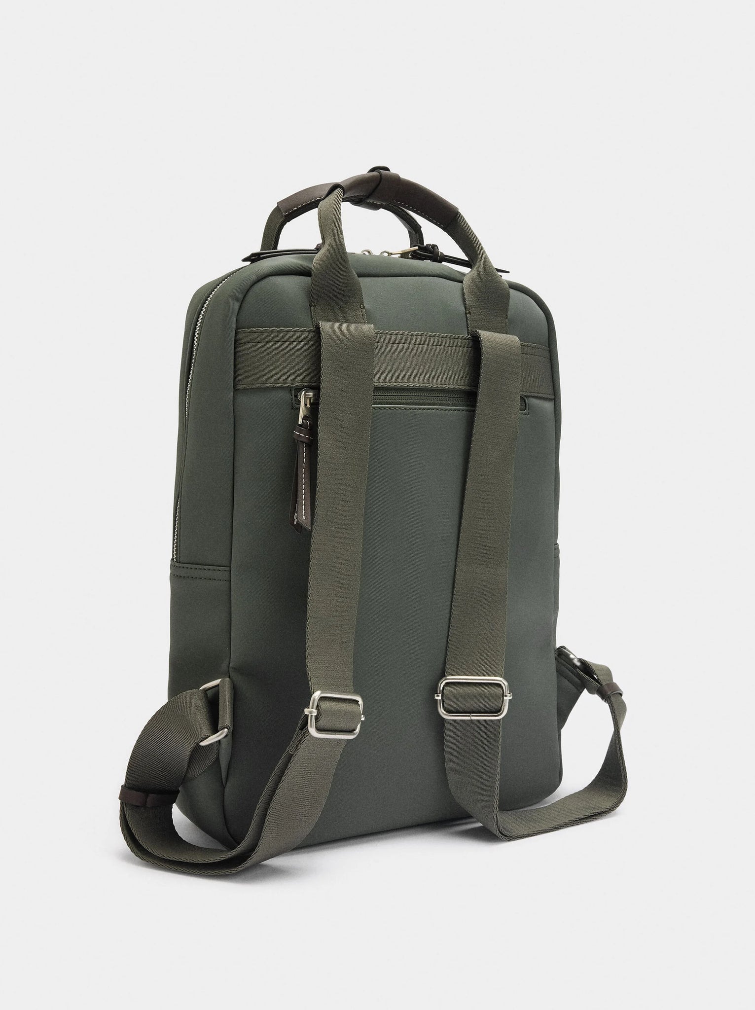 Mochila para portátil de 15" efecto nylon