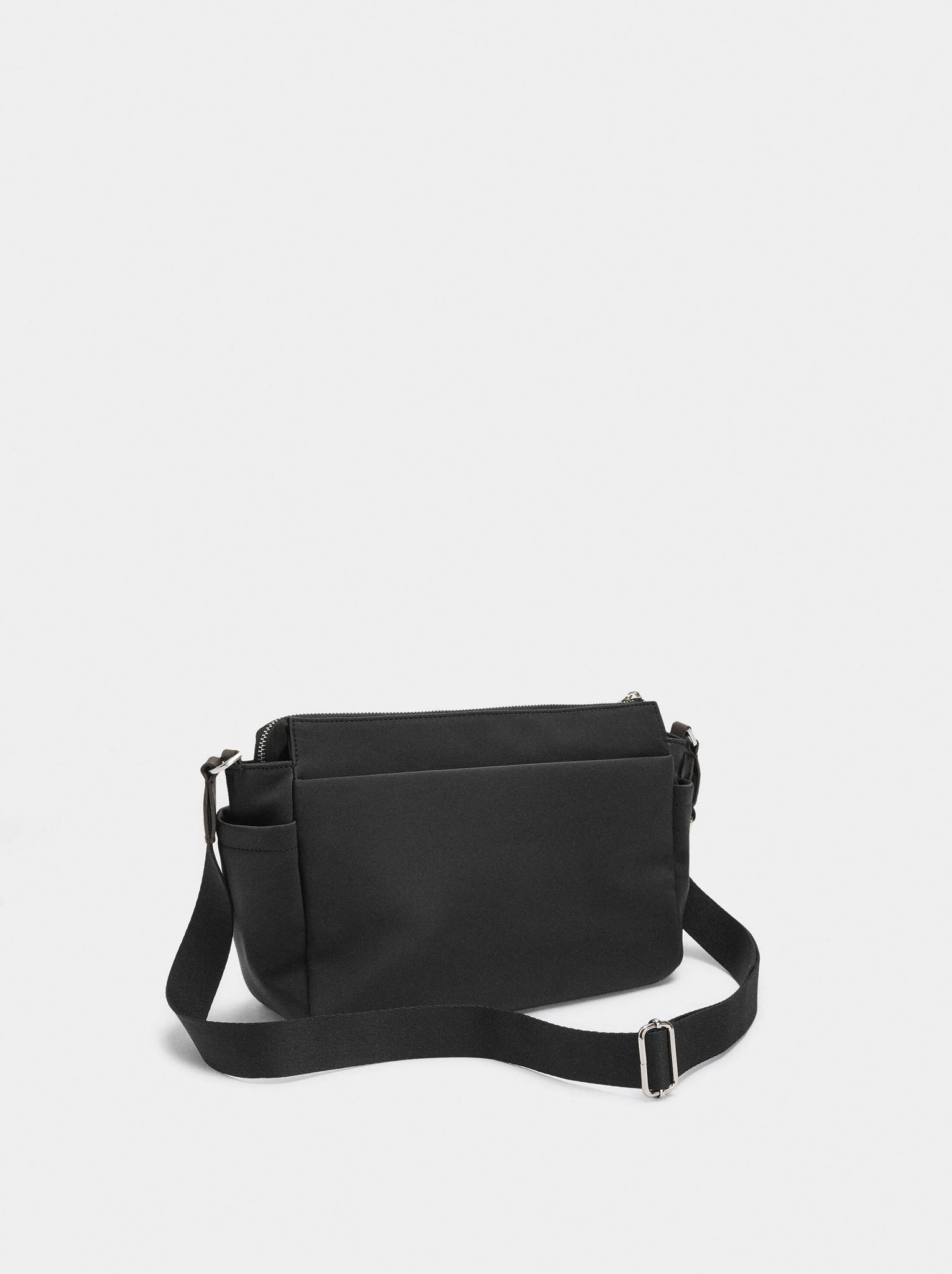 Bolso bandolera efecto nylon